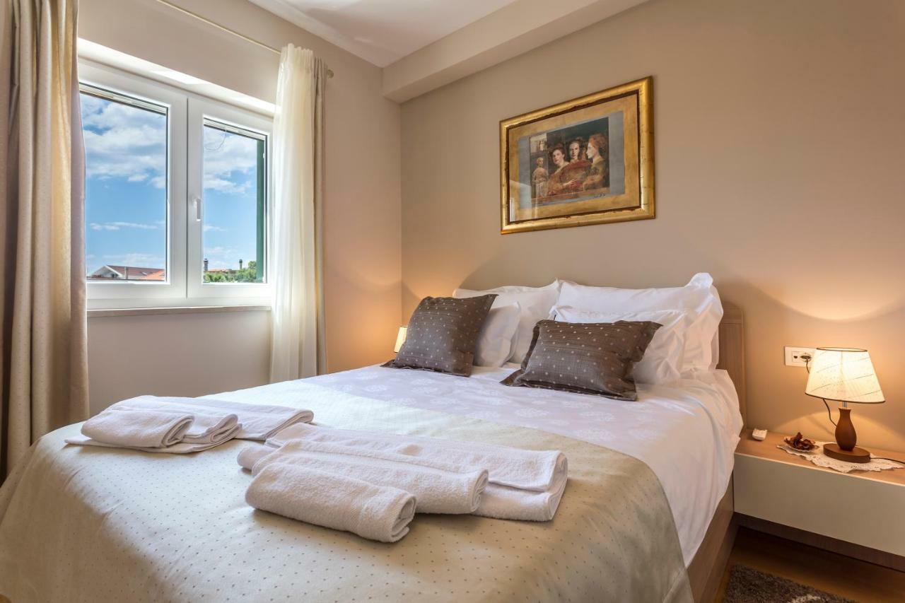 Villa Flores Rogoznica  Bagian luar foto