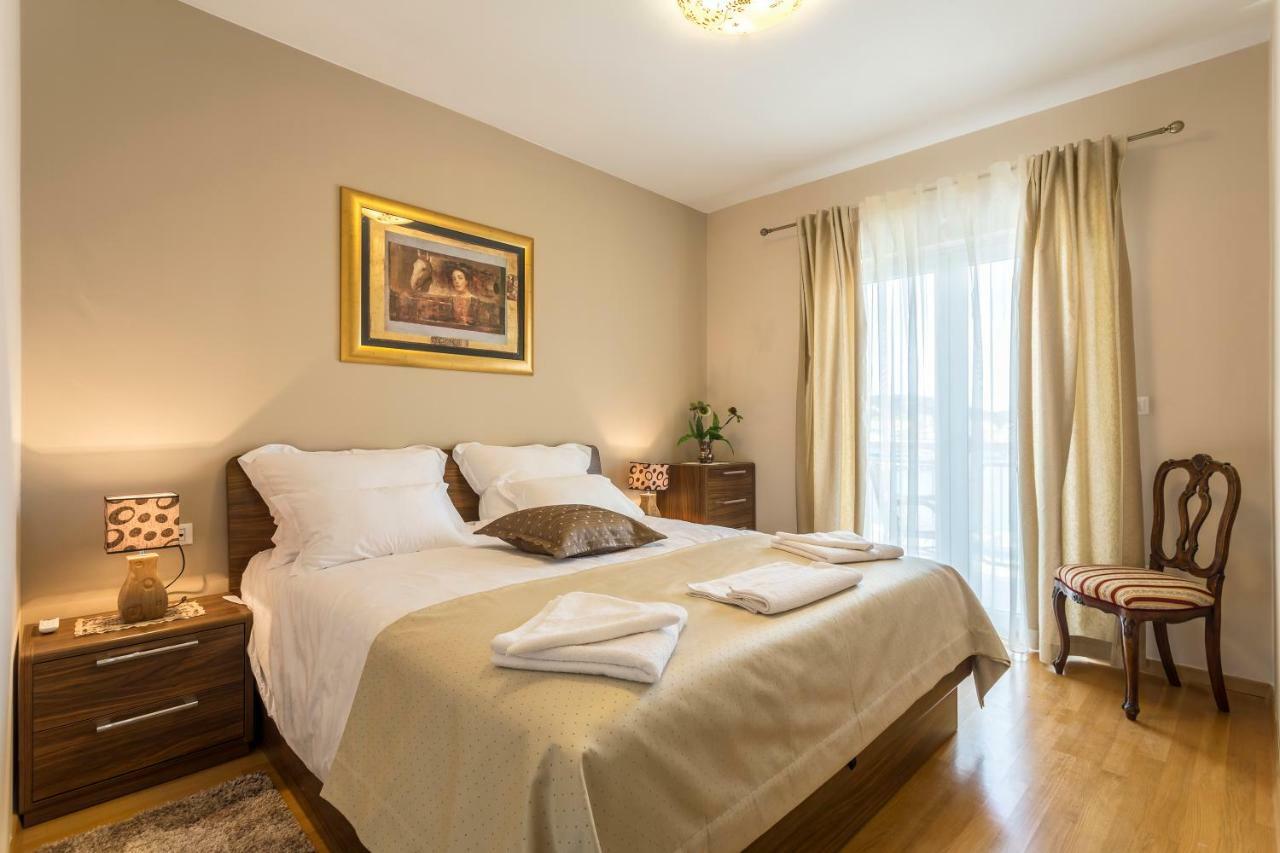 Villa Flores Rogoznica  Bagian luar foto