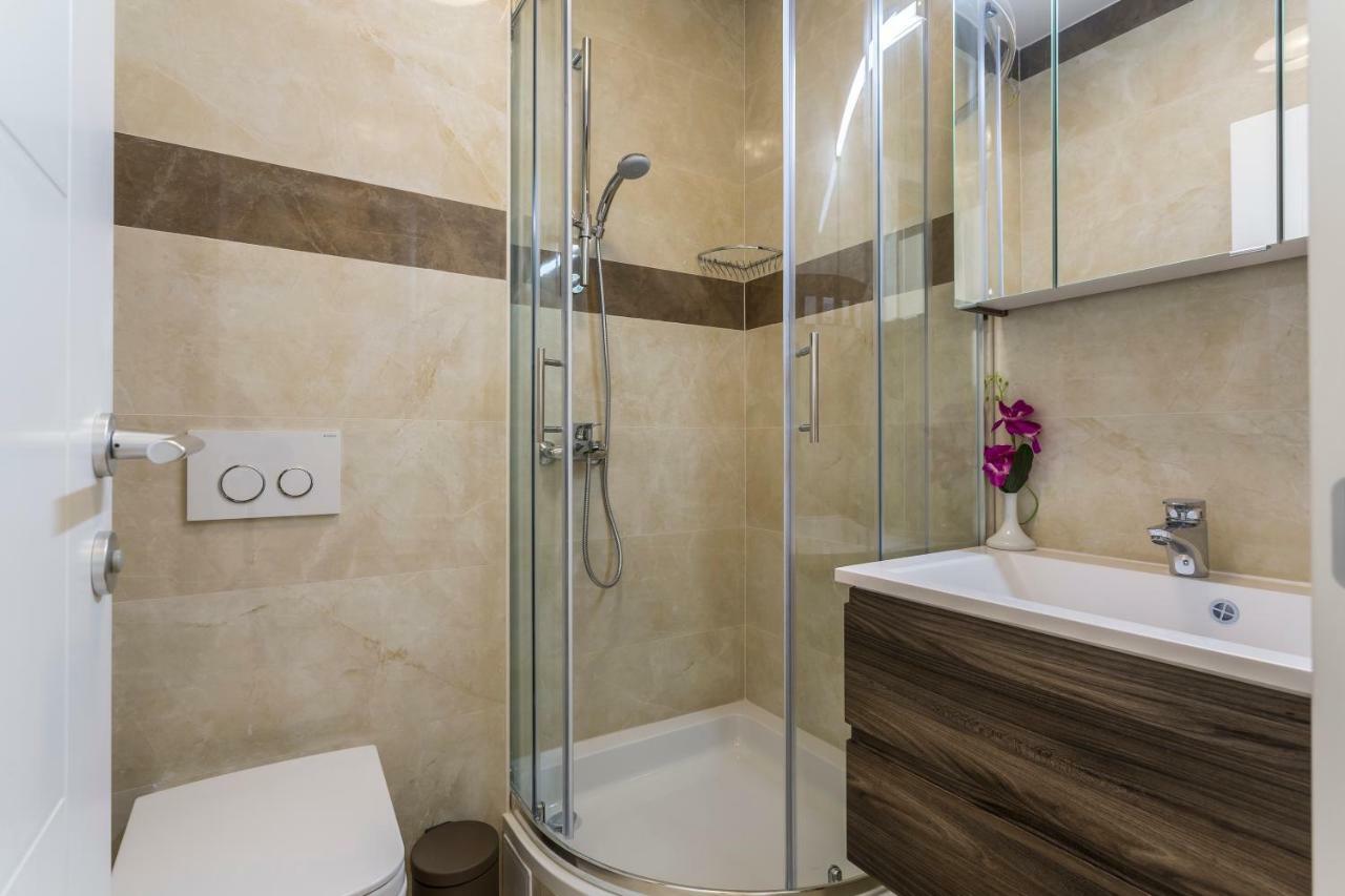 Villa Flores Rogoznica  Bagian luar foto