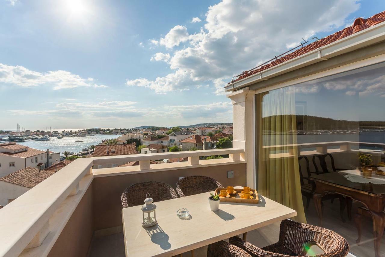 Villa Flores Rogoznica  Bagian luar foto